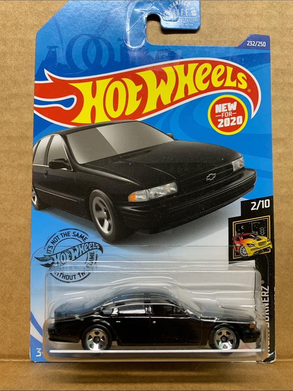 Hot Wheels 96 Chevrolet Impala SS Black